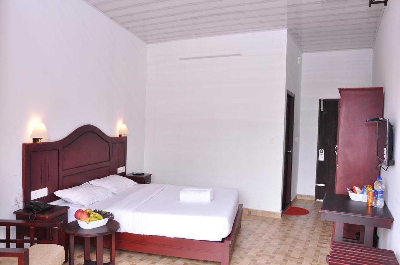 Natura Inn มุนนาร์ ภายนอก รูปภาพ
